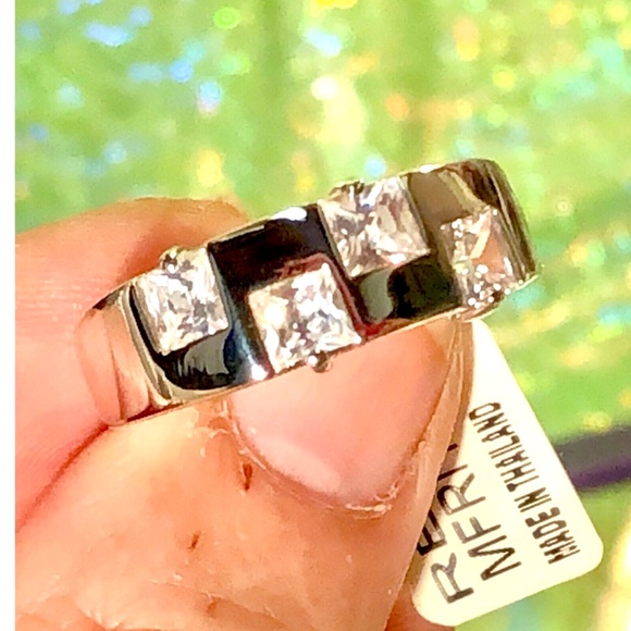 3/$40 VTG 70s Womens Ring Rhodium Plated Silver Clear Cubic Zirconia Stones 9.5 - Picture 3 of 12